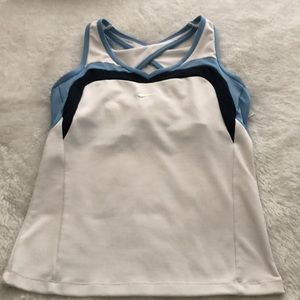Nike tennis/workout top